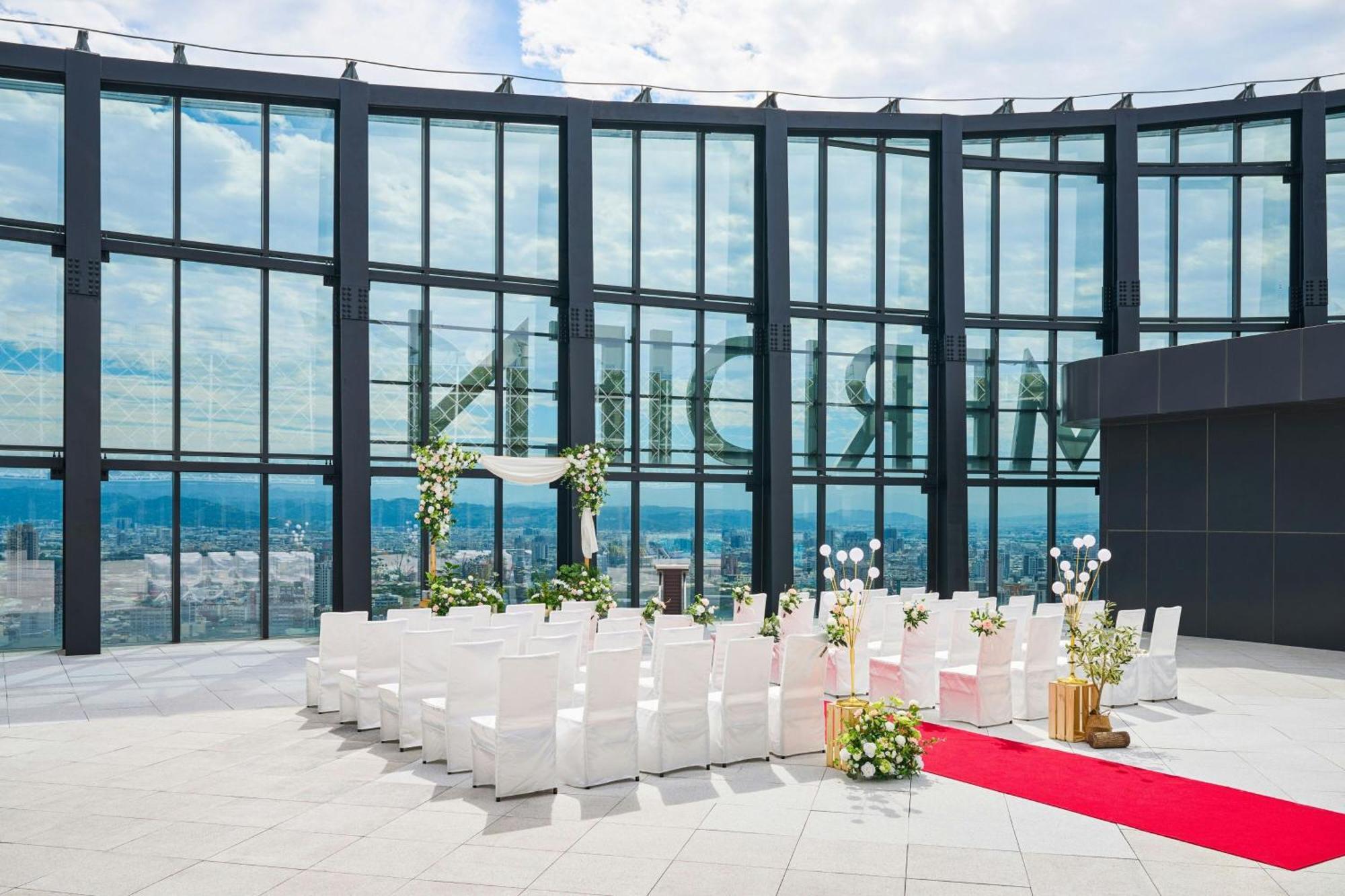Le Meridien ไถจง ภายนอก รูปภาพ The Sky Chapel