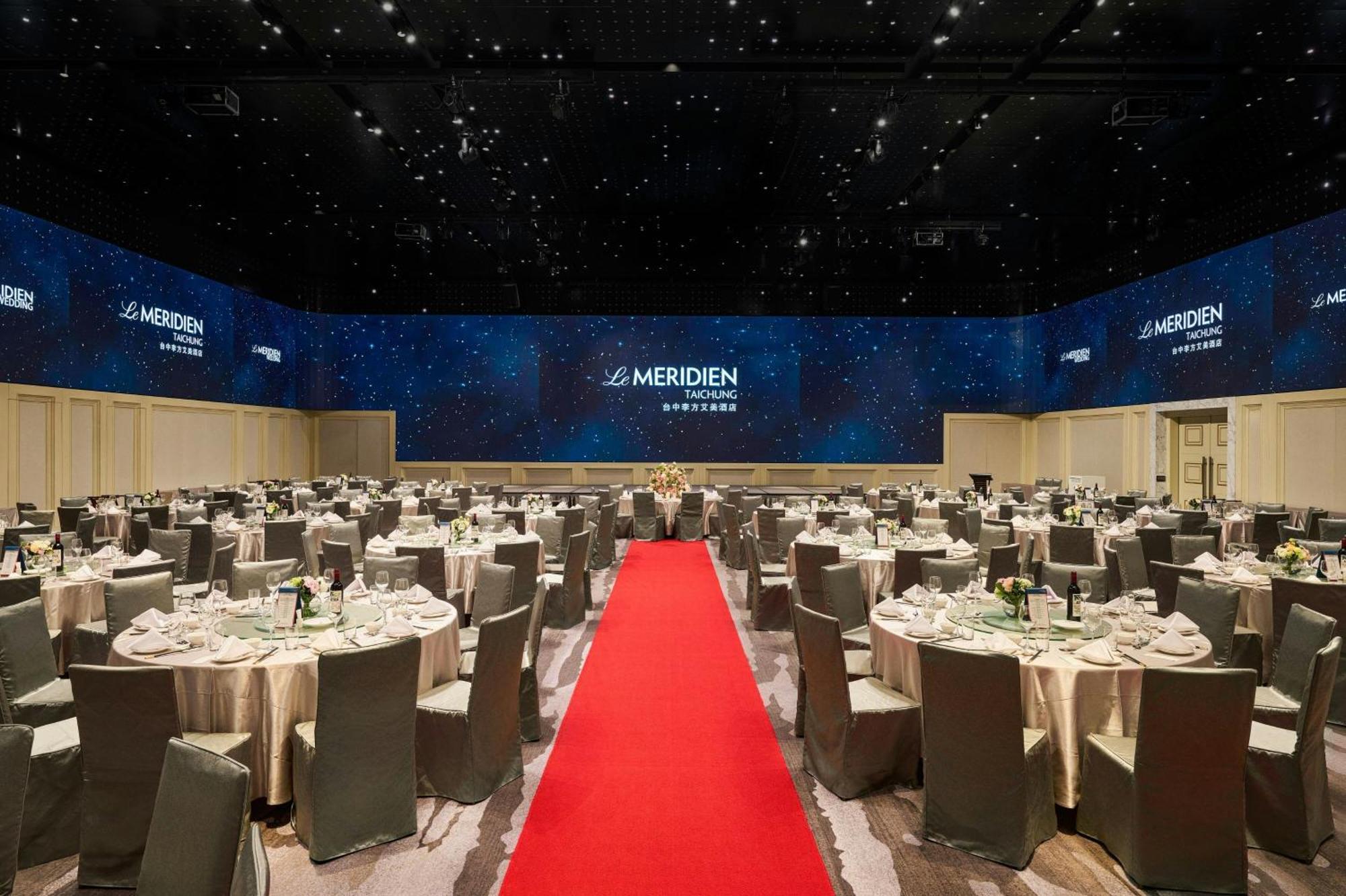 Le Meridien ไถจง ภายนอก รูปภาพ The Grand Ballroom